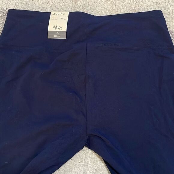 NWT - Style & Co. - 1X - Picture 4 of 7